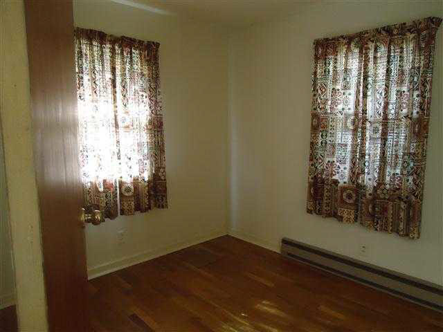 2642 Monger Ave, Elkhart, IN 46516 photo 8