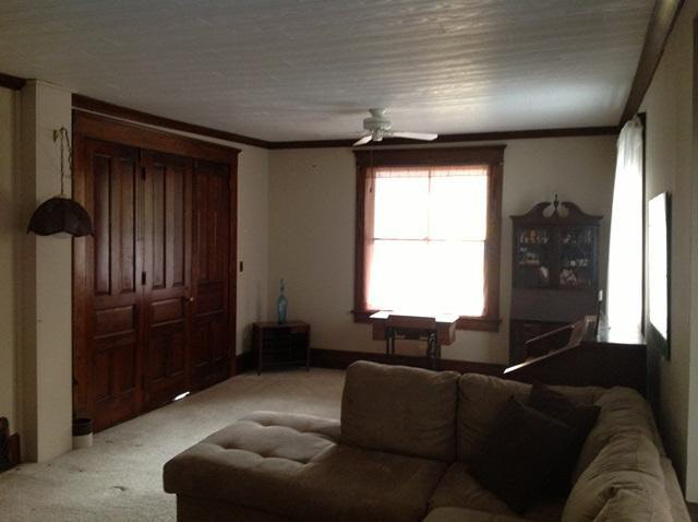 421 S 6th St, Goshen, IN 46526 photo 6