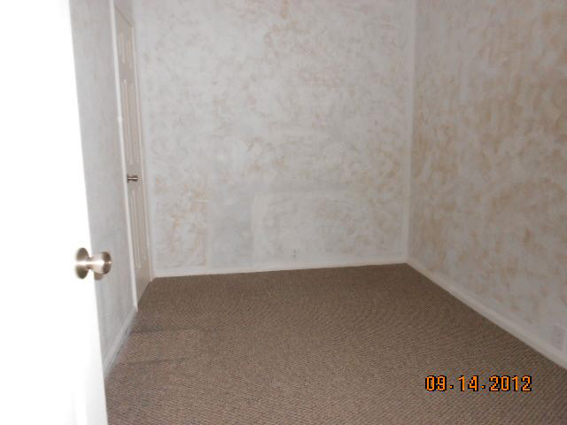 1656 Strong Ave, Elkhart, IN 46514 photo 6