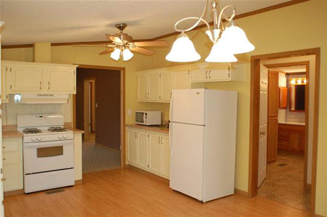 515 N Morgan St, Mentone, IN 46539 photo 7