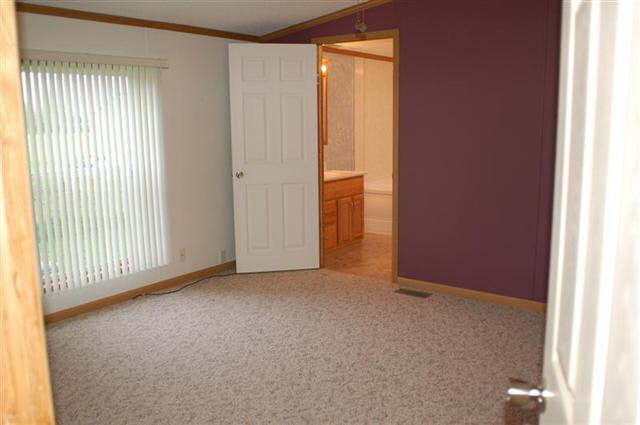 515 N Morgan St, Mentone, IN 46539 photo 11