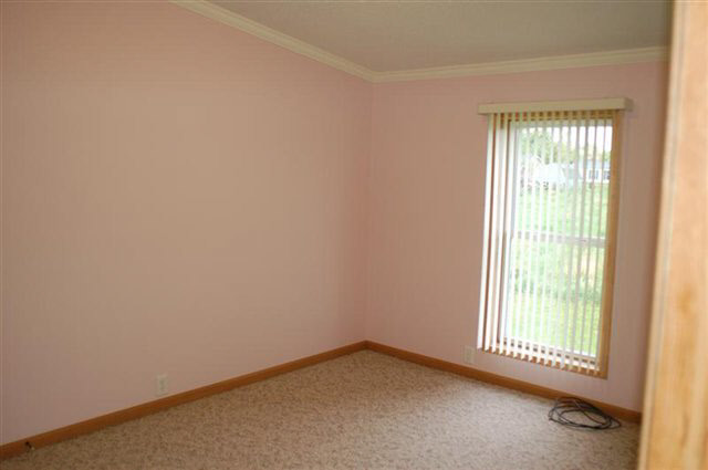 515 N Morgan St, Mentone, IN 46539 photo 10