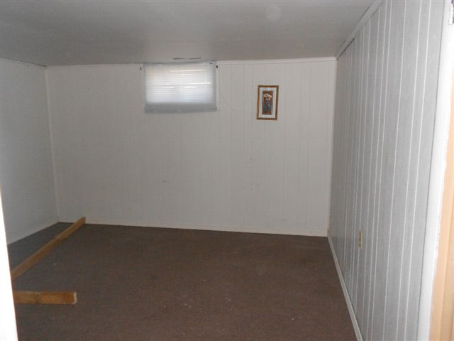 725 Hiawatha Dr, Elkhart, IN 46517 photo 11
