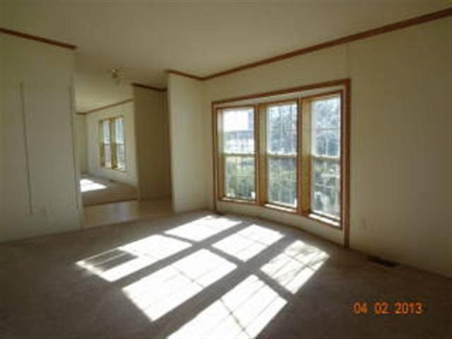 702 Turtle, Bristol, IN 46507 photo 3