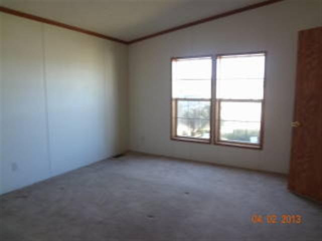 702 Turtle, Bristol, IN 46507 photo 7