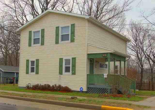 826 W Franklin St, Elkhart, IN 46516 photo 1