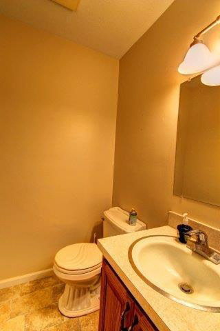 826 W Franklin St, Elkhart, IN 46516 photo 12