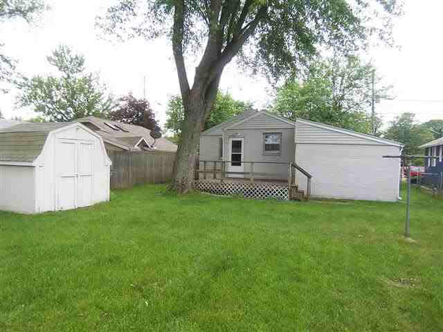 2726 S Main St, Elkhart, IN 46517 photo 9
