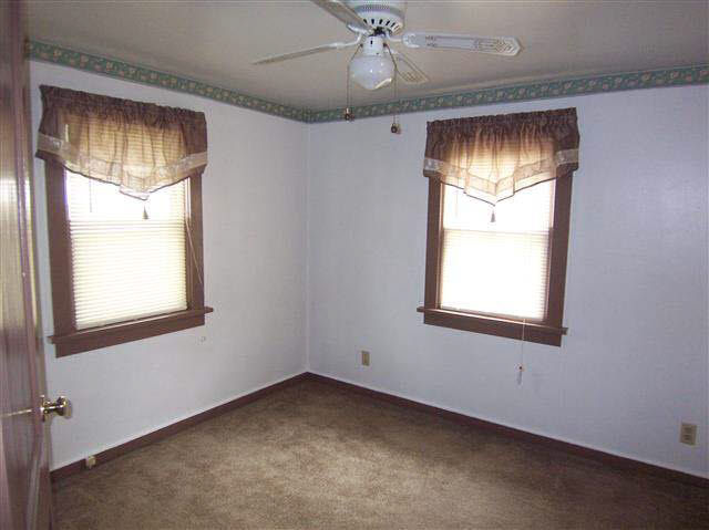 2726 S Main St, Elkhart, IN 46517 photo 6