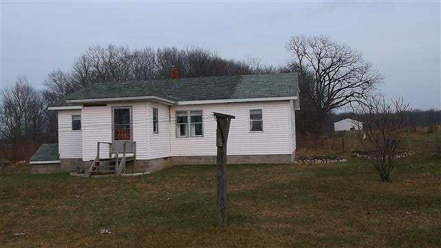 1155 S 400 E, Lagrange, IN 46761 photo 2