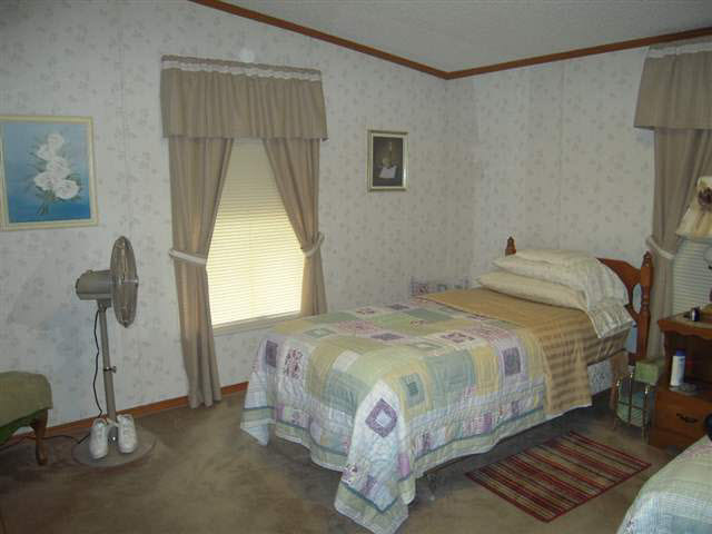 530 Kollar St, Elkhart, IN 46514 photo 10