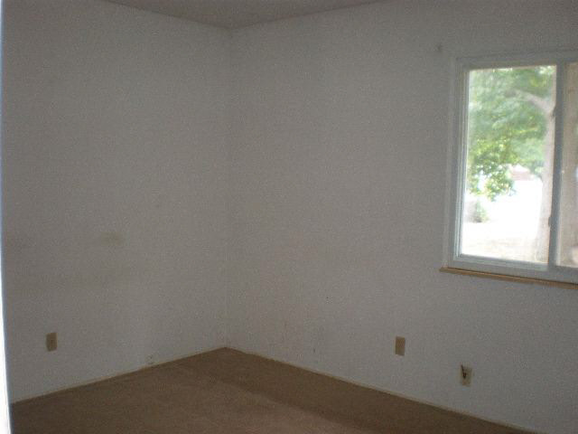 56699 Pinecrest Dr, Elkhart, IN 46516 photo 10