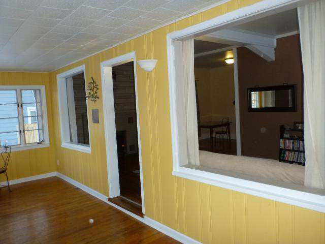 335 James St, Elkhart, IN 46516 photo 4