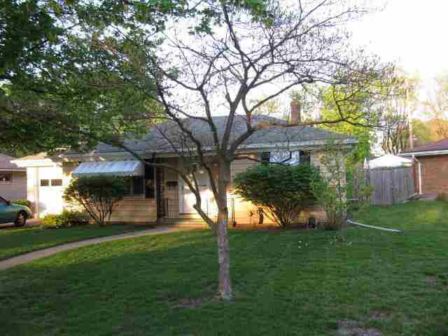 1026 Carolyn Ave, Elkhart, IN 46516 photo 1