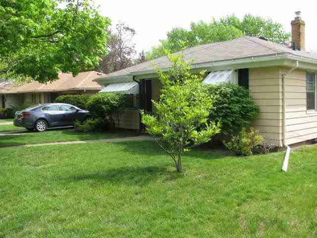 1026 Carolyn Ave, Elkhart, IN 46516 photo 21