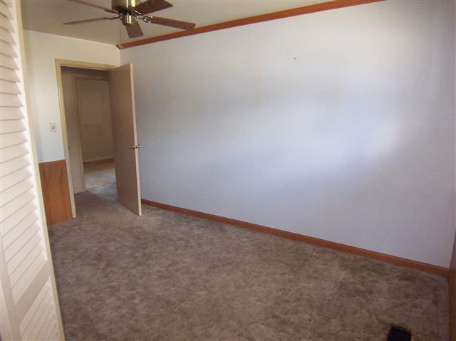 801 Violet Rd, Elkhart, IN 46514 photo 11