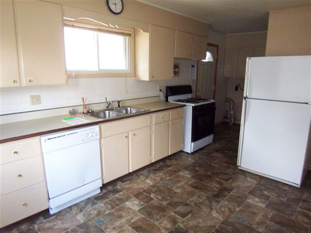 801 Violet Rd, Elkhart, IN 46514 photo 6