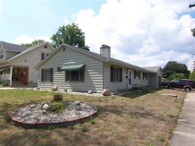 801 Violet Rd, Elkhart, IN 46514 photo 1