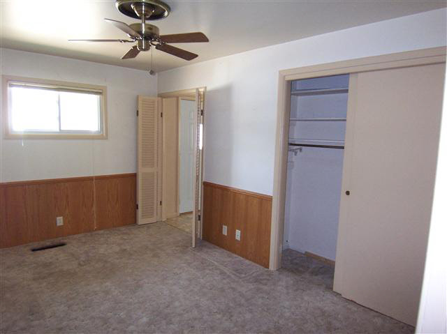 801 Violet Rd, Elkhart, IN 46514 photo 9