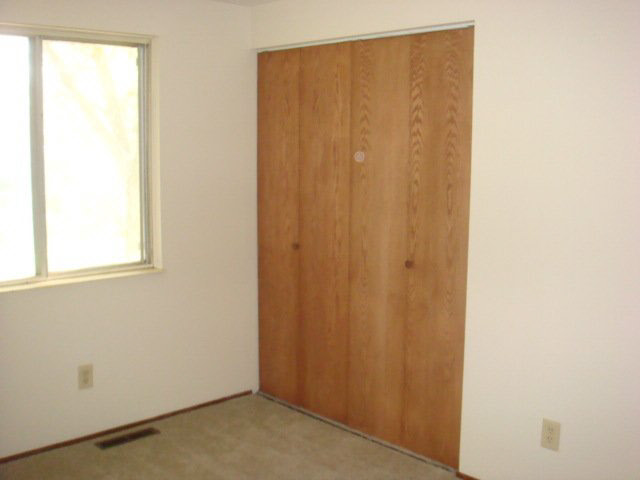 2944 Providence Dr, Mishawaka, IN 46544 photo 8