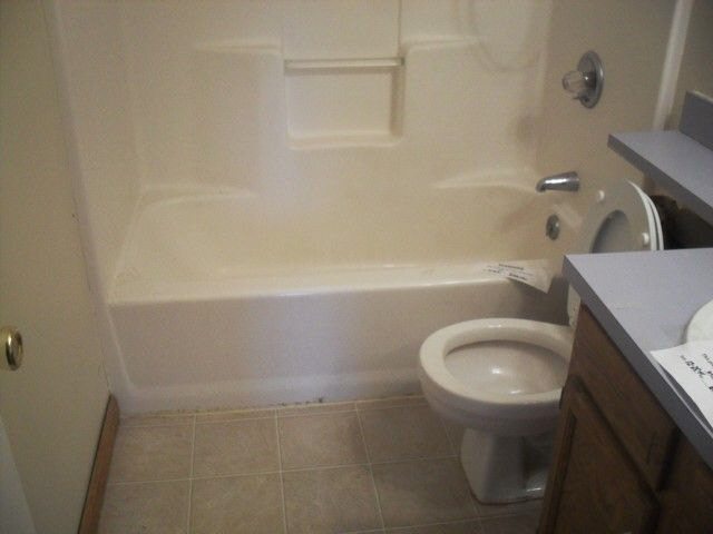 1861 Almond Dr, Elkhart, IN 46514 photo 5