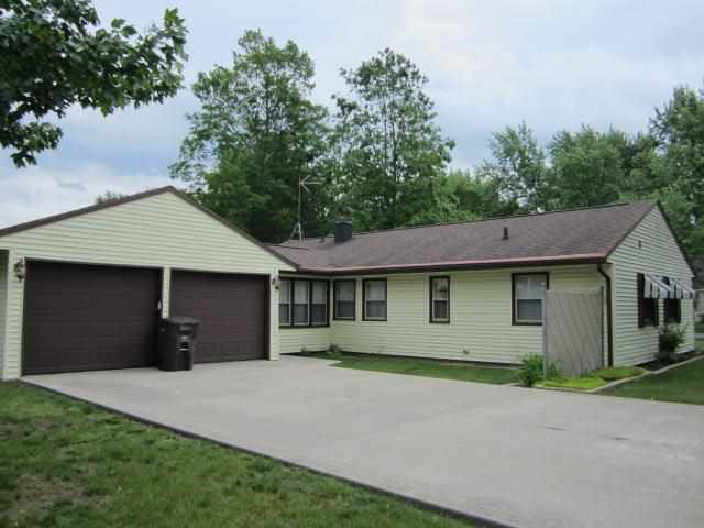 1308 Fulton St, Elkhart, IN 46514 photo 2