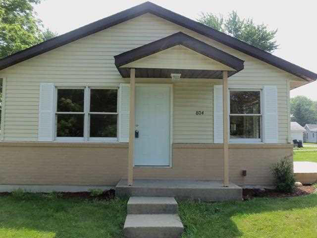 804 N 6th St, Goshen, IN 46528 photo 2