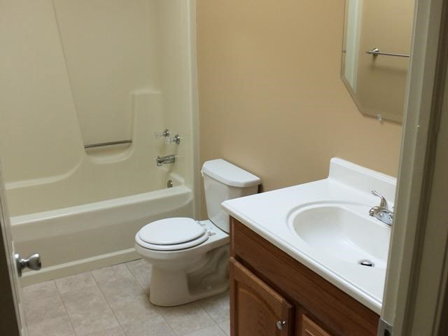 804 N 6th St, Goshen, IN 46528 photo 12
