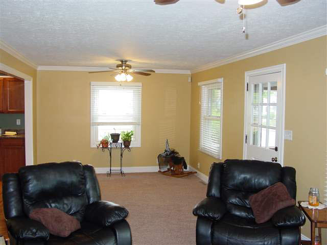 605 Meridian St, Mishawaka, IN 46544 photo 2