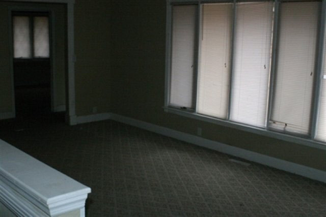 804 Markle Ave, Elkhart, IN 46516 photo 2