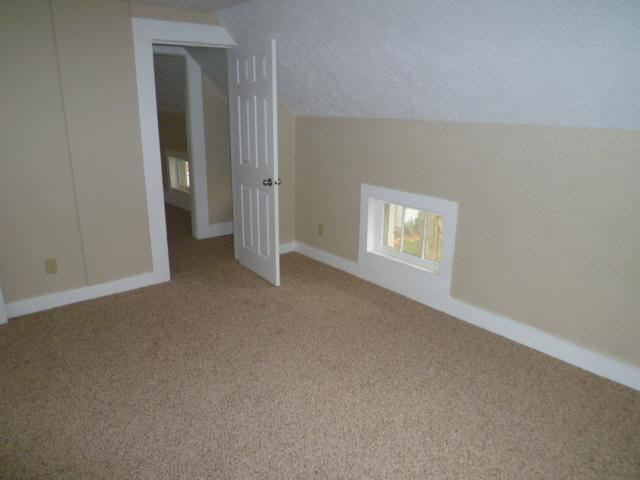 1114 Cassopolis St, Elkhart, IN 46514 photo 11