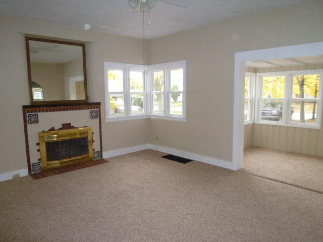 1114 Cassopolis St, Elkhart, IN 46514 photo 5