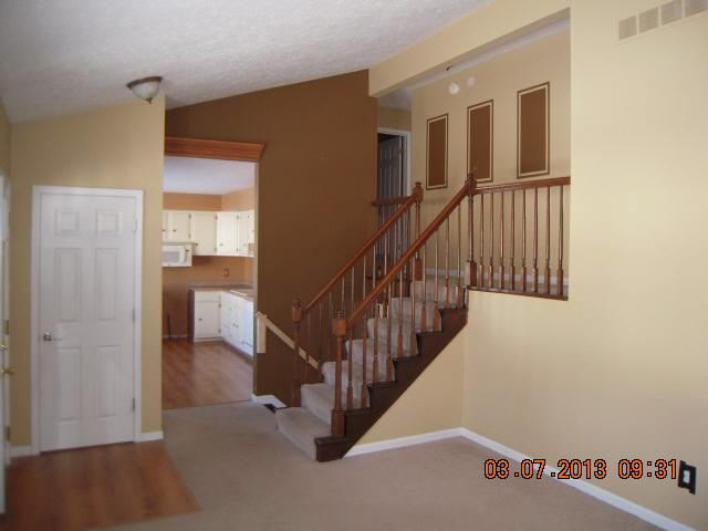 2012 Division St, Mishawaka, IN 46545 photo 6