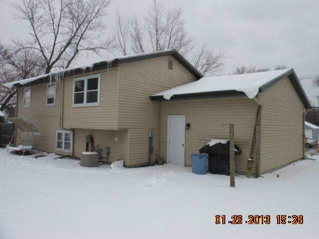 2012 Division St, Mishawaka, IN 46545 photo 2