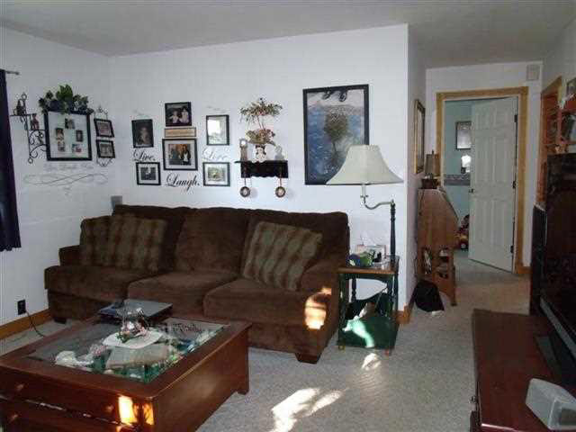 102 S 24th St, Goshen, IN 46528 photo 2