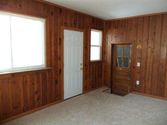 406 Middlebury St, Goshen, IN 46528 photo 15
