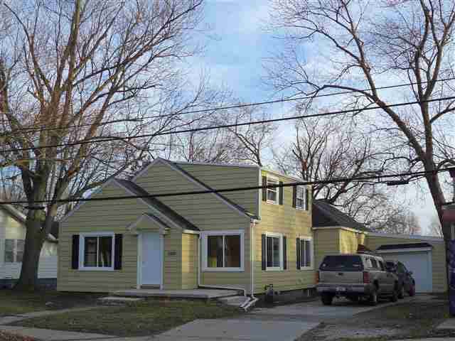 406 Middlebury St, Goshen, IN 46528 photo 1