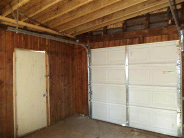 406 Middlebury St, Goshen, IN 46528 photo 22