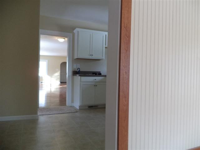 406 Middlebury St, Goshen, IN 46528 photo 13