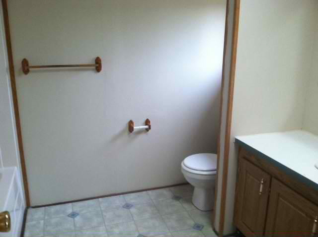 20970 Cr 2, Bristol, IN 46507 photo 2