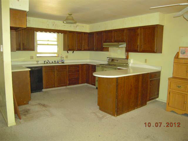6899 E South Barbee Dr, Pierceton, IN 46562 photo 11