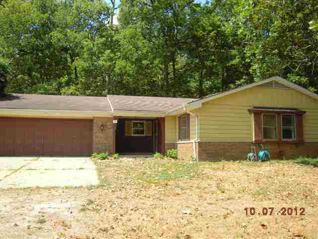 6899 E South Barbee Dr, Pierceton, IN 46562 photo 1