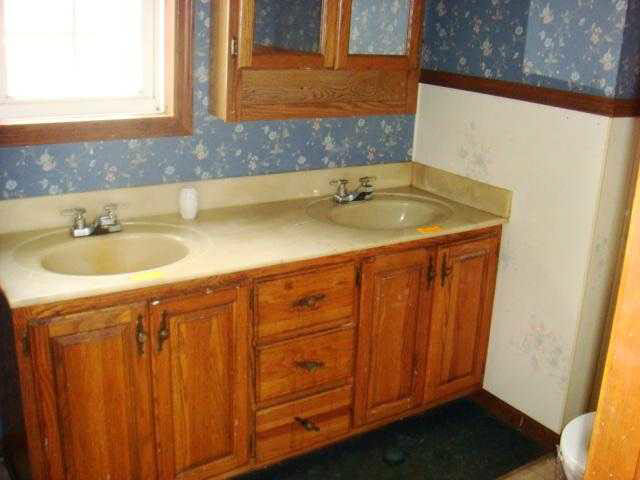 11626 3rd St, Osceola, IN 46561 photo 4