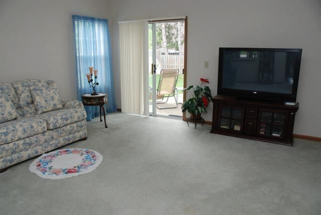 1511 Pine Ridge Ct, Elkhart, IN 46514 photo 4