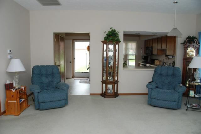 1511 Pine Ridge Ct, Elkhart, IN 46514 photo 3