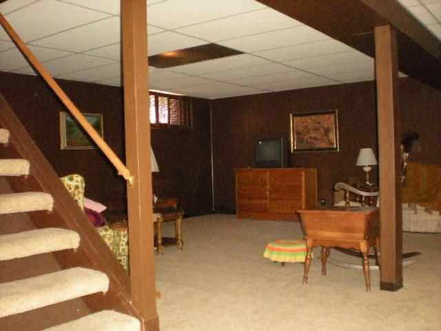 708 Hiawatha Dr, Elkhart, IN 46517 photo 15