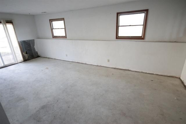 24660 Dover Ct, Elkhart, IN 46516 photo 10