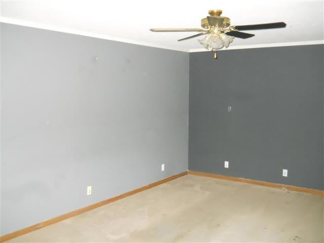 27193 Country Lake Ln, Elkhart, IN 46514 photo 3