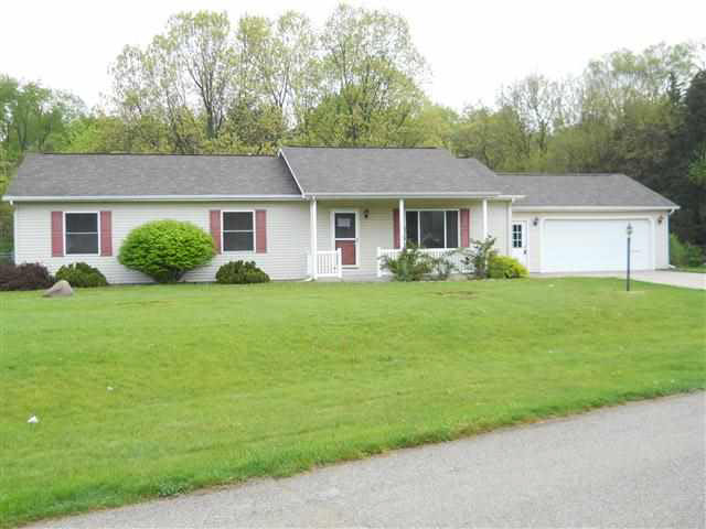 27193 Country Lake Ln, Elkhart, IN 46514 photo 1