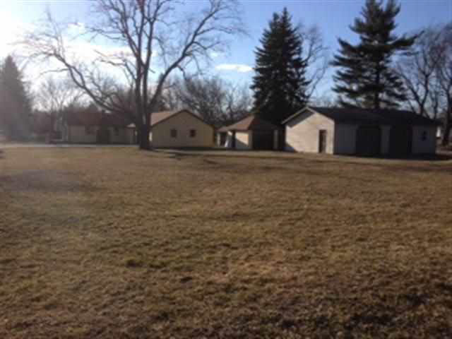 1906 Dover St, Elkhart, IN 46516 photo 11
